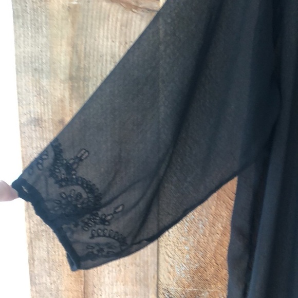 Rickis black sheer top plus size - Picture 3 of 9